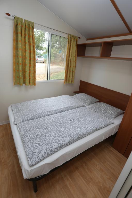 Mobile Homes Comfort Capri Bijela Uvala Mugeba Екстер'єр фото